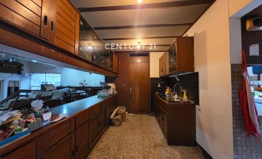 Rumah Hitung Tanah Lokasi Strategis Di Hegarmanah Bandung Utara