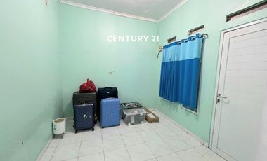 Rumah Asri  Strategis Dekat Tol Simatupang, Aeon Mall Dan St Krl