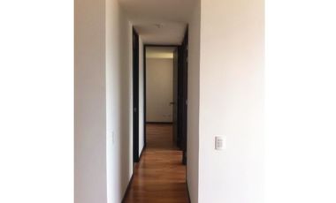 apartamento en venta en torres de santa ana. Cod V9763556