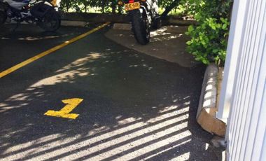 apartamento en venta en torres de santa ana. Cod V9763556