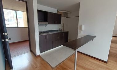 apartamento en venta en torres de santa ana. Cod V9763556