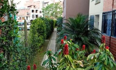 apartamento en venta en torres de santa ana. Cod V9763556