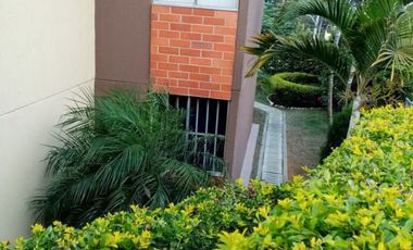 apartamento en venta en torres de santa ana. Cod V9763556