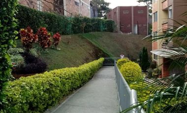 apartamento en venta en torres de santa ana. Cod V9763556