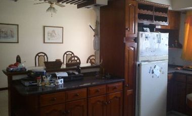 Chalet en venta en Don Bosco Este
