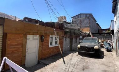 Venta de casa (terreno) céntrico en Iquique - Pasaje Prat