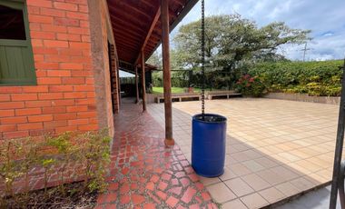 finca en arriendo en la ceja. Cod A63959
