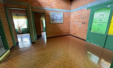 finca en arriendo en la ceja. Cod A63959
