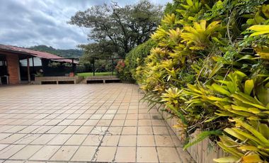 finca en arriendo en la ceja. Cod A63959