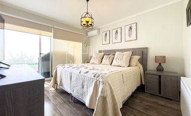 Departamento en venta de 4 dorm. en Colina