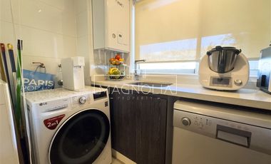 Departamento en venta de 4 dorm. en Colina
