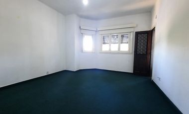 Casa PH en venta en Quilmes Oeste Centro