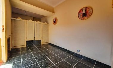 Casa PH en venta en Quilmes Oeste Centro