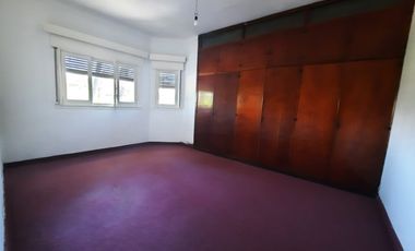 Casa PH en venta en Quilmes Oeste Centro