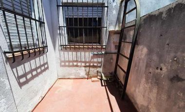 Casa PH en venta en Quilmes Oeste Centro