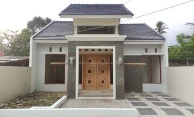 RUMAH MURAH MAGELANG 300 JUTAAN, DEKAT KE PUSAT PERBELANJAAN