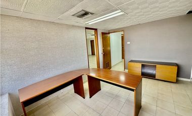 ARRIENDO DE OFICINA EN ED. CENTRO EJECUTIVO - SANTA MARTA