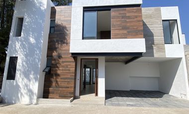 Preventa en privada con vigilancia