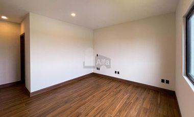 Residencia moderna de estilo californiano con vista al Lago en Metepec