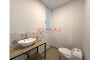 Venta Departamento 2° Piso En Urb. Covidunt A Espaldas De Complejo Chanchan - A 2 Cuadras De Av. Anerica Sur