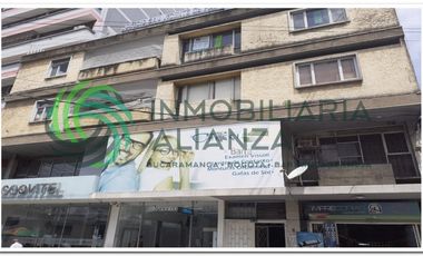 oficina en arriendo en centro. Cod A11870