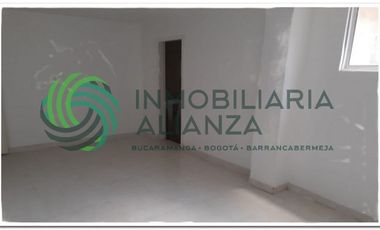 oficina en arriendo en centro. Cod A11870