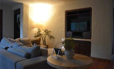 LAS CAÑADAS, CASA EN VENTA A CAMPO DE GOLF CON CHALET INDEPENDIENTE