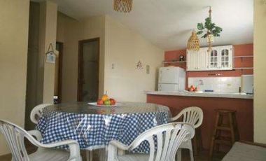 VENTA CASA EN TONSUPA ESMERALDAS, DENTRO DE CONJUNTO VACACIONAL CERCA A LA PLAYA