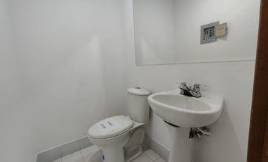 oficina en arriendo en el poblado. Cod A511251