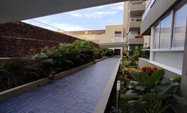 apartamento en venta en la castellana. Cod V9064