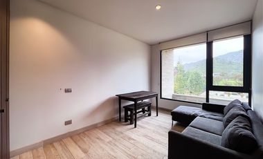 Casa MODERNA en venta de 7 dorm. en Colina