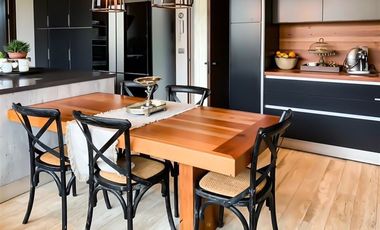 Casa MODERNA en venta de 7 dorm. en Colina