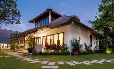 Perfect event destination with expansive gardens in Sanur