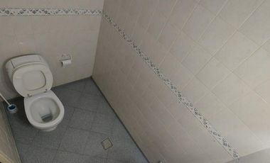 Casa de categoria en  VENTA Jose C Paz chile  2200