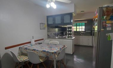 Casa de categoria en  VENTA Jose C Paz chile  2200