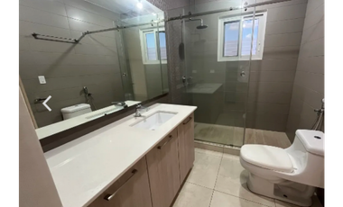 VENTA CASA EN  RESERVA DE VERSALLES COSTA SUR