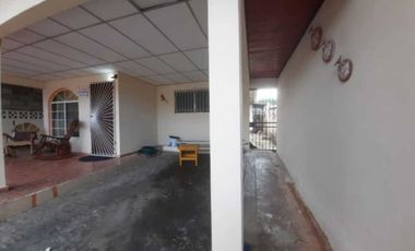SE VENDE CASA EN URBANIZACION DON BOSCO