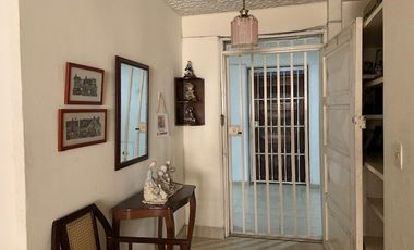 APARTAMENTO EXCELENTE UBICACION