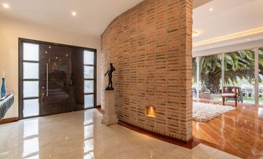 casa en arriendo/venta en aposentos. Cod A29317