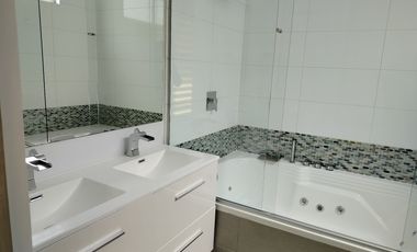 casa en arriendo en las callejas. Cod A9432550