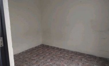 VENTA DE CASA TIPO DE SUELO MIXTO PARA REMODELAR