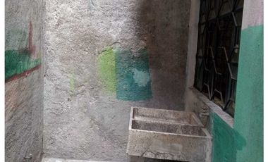 VENTA DE CASA TIPO DE SUELO MIXTO PARA REMODELAR