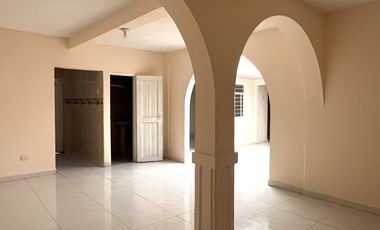 casa en arriendo en obrero. Cod A9161883