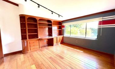 Venta exclusiva residencia en Bosque de las Lomas