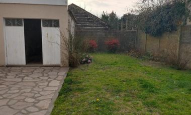 VENDO CASA EN ZONA RESIDENCIAL