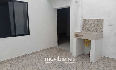 casa en arriendo en la ceja. Cod A65945