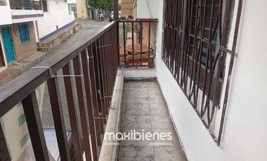casa en arriendo en la ceja. Cod A65945