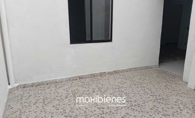 casa en arriendo en la ceja. Cod A65945