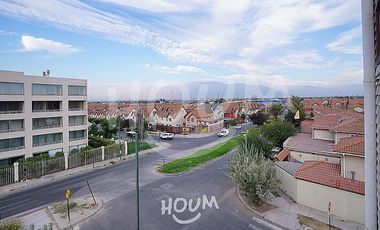 LINDA CASA CON AMPLIOS ESPACIOS