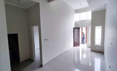 DIJUAL RUMAH BARU 2 LANTAI CANDI MENDUT SOEKARNO HATTA KOTA MALANG